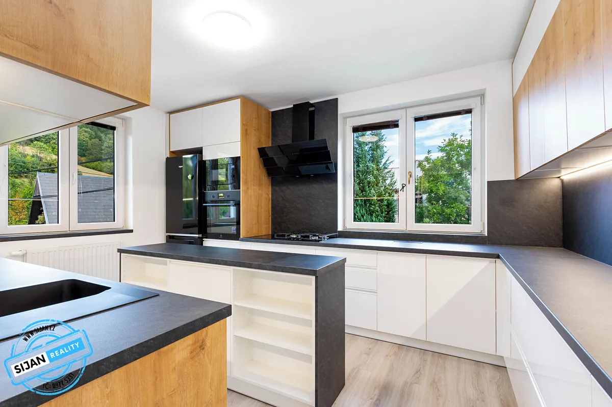 Prodej rodinného domu 150 m², pozemek 1306 m²